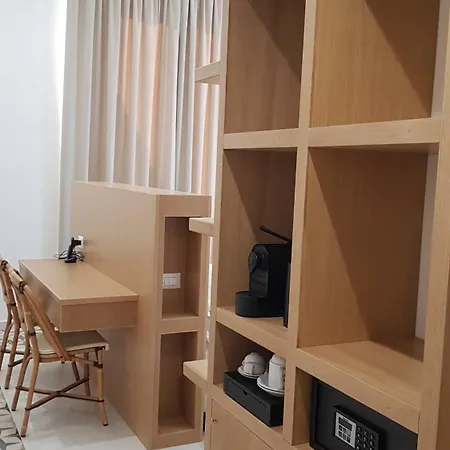 Otel Dania