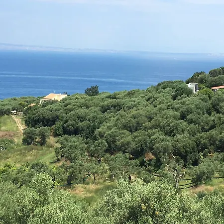 Otel Dania 3*