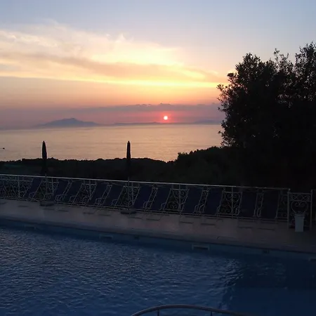 Dania 3* Σορέντο