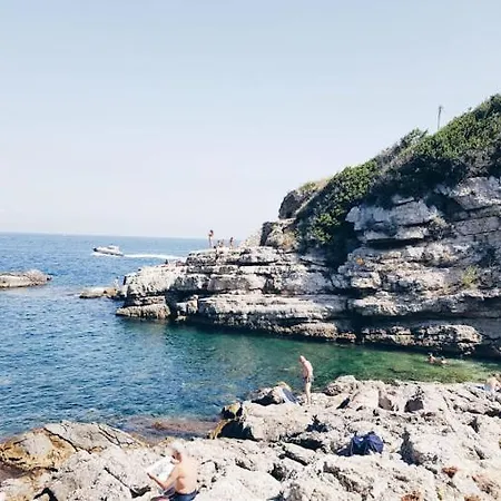 Ξενοδοχείο Dania