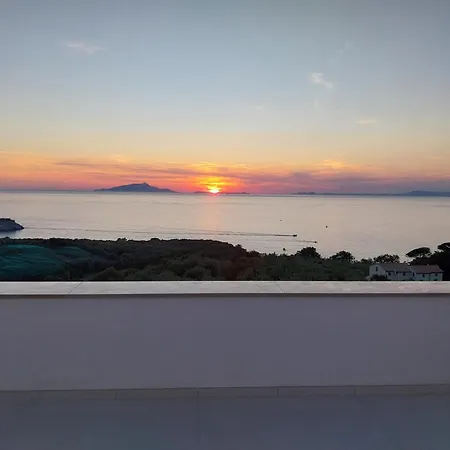 Dania 3* Σορέντο