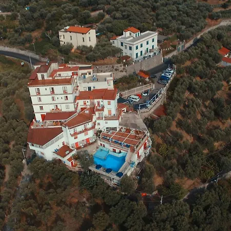 Dania Ξενοδοχείο 3*