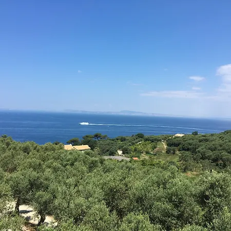 Dania Ξενοδοχείο