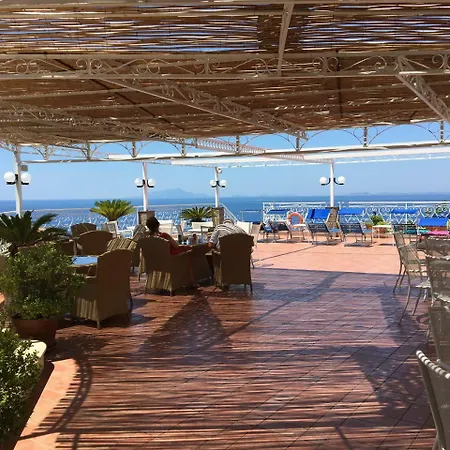 Hotell Dania Sorrento